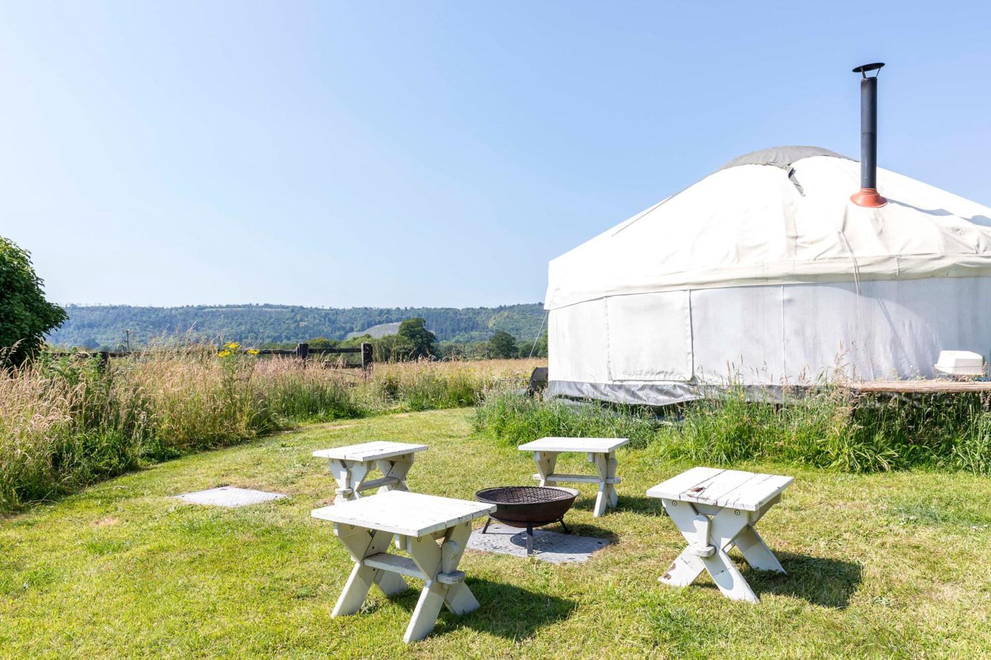 Campo de lujo Beautiful Yurt With Stunning South Downs Views *