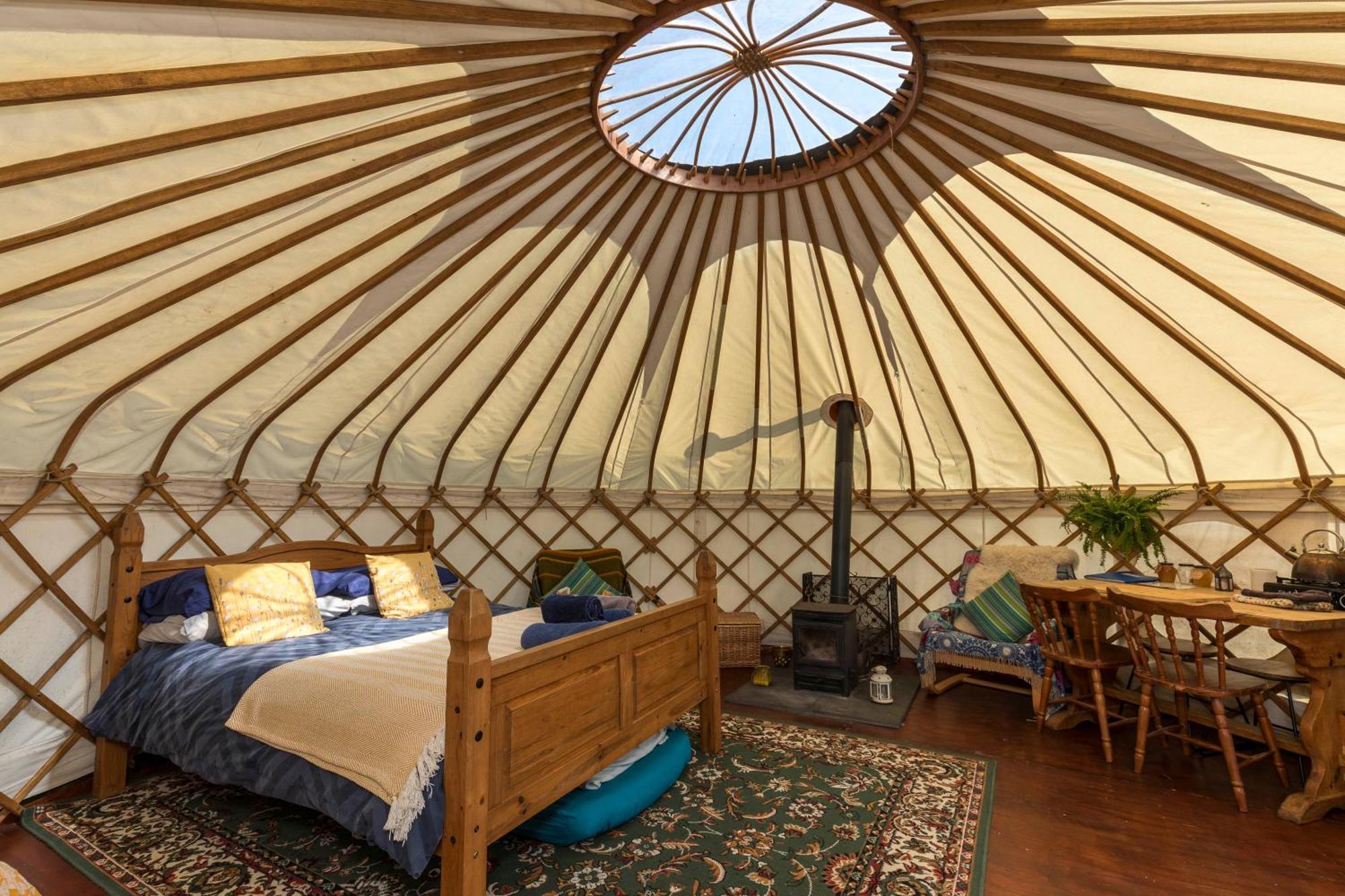 Beautiful Yurt With Stunning South Downs Views Campo de lujo *